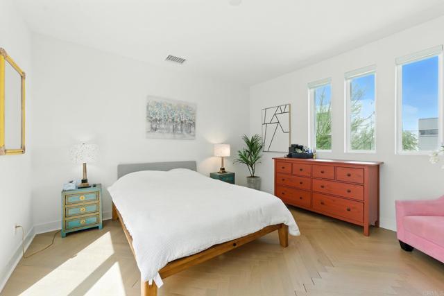 Detail Gallery Image 23 of 52 For 455 Palladium Bld, Palm Springs,  CA 92262 - 3 Beds | 3/1 Baths