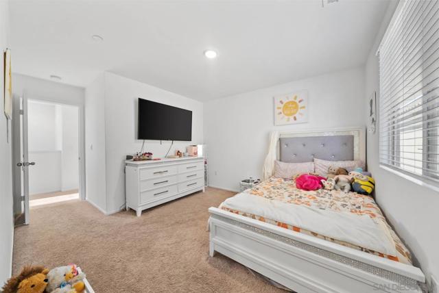 29566 Nini Ct, Winchester CA: https://media.crmls.org/mediaz/13bdbe09-1ef4-4f69-b5f9-21e57bd30a28.jpg