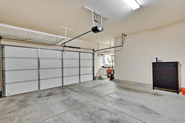867 Maple Place, East Palo Alto CA: https://media.crmls.org/mediaz/13be403d-5665-4dd4-84a7-da1b759942bc.jpg