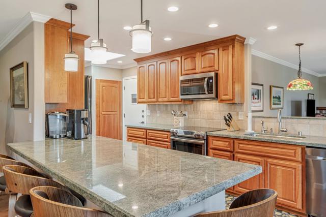 19225 Reavis Way, Salinas CA: https://media.crmls.org/mediaz/13bf17b3-7d95-43f1-b88c-6310ac49220b.jpg