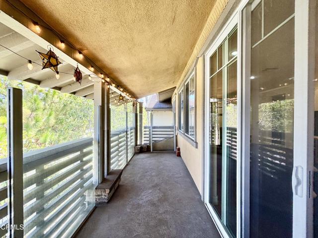 1430 Windshore Way, Oxnard CA: https://media.crmls.org/mediaz/13bf9a4f-19f3-4dd9-b5dd-57e10985da59.jpg