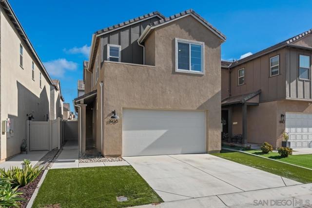 1938 Julie Dawn Pl, Escondido CA: https://media.crmls.org/mediaz/13bfd28f-af3e-4e1f-a9e0-5234c62f35eb.jpg