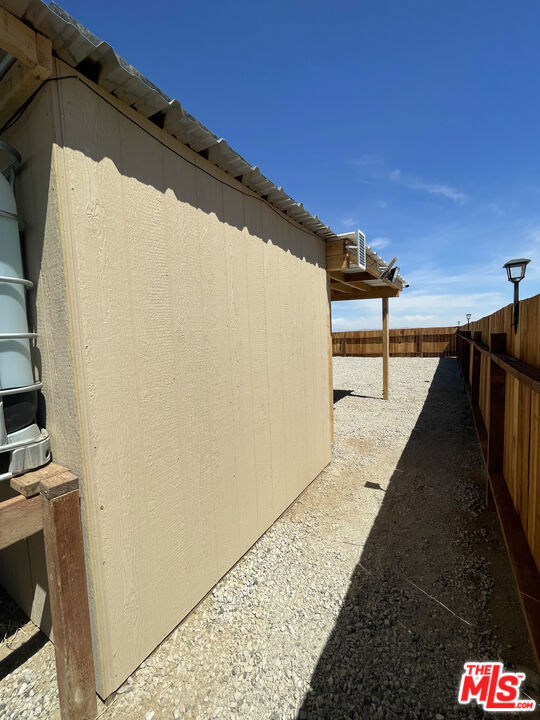 55 E Avenue D4, Lancaster CA: https://media.crmls.org/mediaz/13c0aae7-e0af-4442-9fd5-66fce6d5f86b.jpg