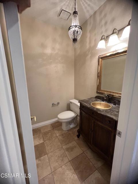 3063 Espana Lane, Thousand Oaks CA: https://media.crmls.org/mediaz/13c16bb5-6b30-46bb-8f9d-cb055bb6f6c2.jpg