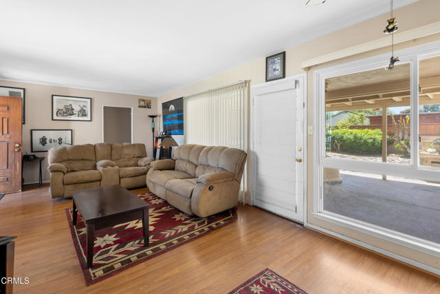 431 Eva Street, Ventura CA: https://media.crmls.org/mediaz/13c197ef-4f9e-4de4-8187-c555d02e79ba.jpg