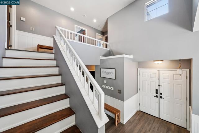 4813 Carrington Dr, Oakley CA: https://media.crmls.org/mediaz/13c1f786-6f8a-4e95-b5b5-47628b4b57c0.jpg
