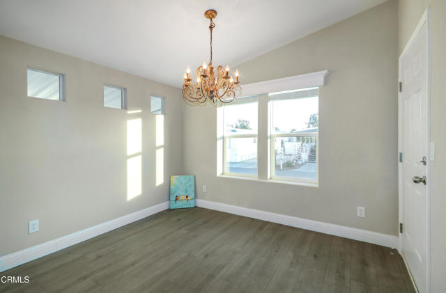 Detail Gallery Image 14 of 39 For 345 Avalon Pl #-,  Oxnard,  CA 93033 - 3 Beds | 2 Baths