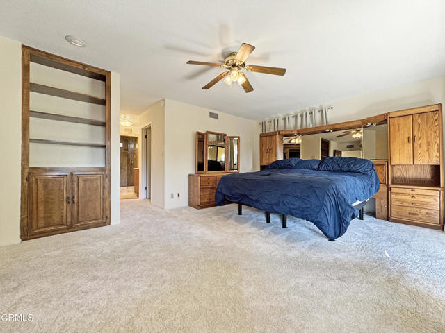 2307 Dorothy Street, La Crescenta CA: https://media.crmls.org/mediaz/13c257e4-7d42-4afd-a50c-92b7861d6b79.jpg