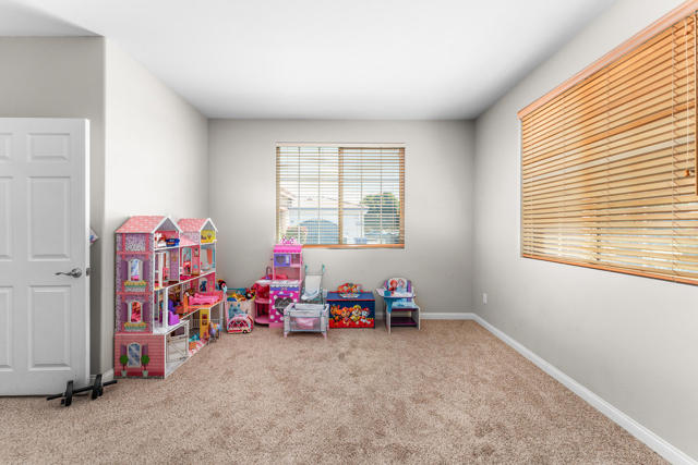 80722 Diamondback Trail, Indio CA: https://media.crmls.org/mediaz/13c31688-f90f-4da6-bdb8-7e9284564d14.jpg
