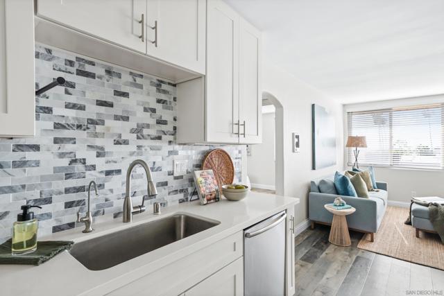 1205 Colusa St, San Diego CA: https://media.crmls.org/mediaz/13c46d35-dbc8-44c9-a728-424ecc6a5852.jpg