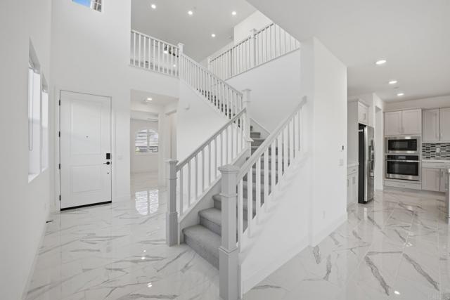 Detail Gallery Image 17 of 51 For 911 Lindbergh, San Marcos,  CA 92069 - 4 Beds | 4/1 Baths