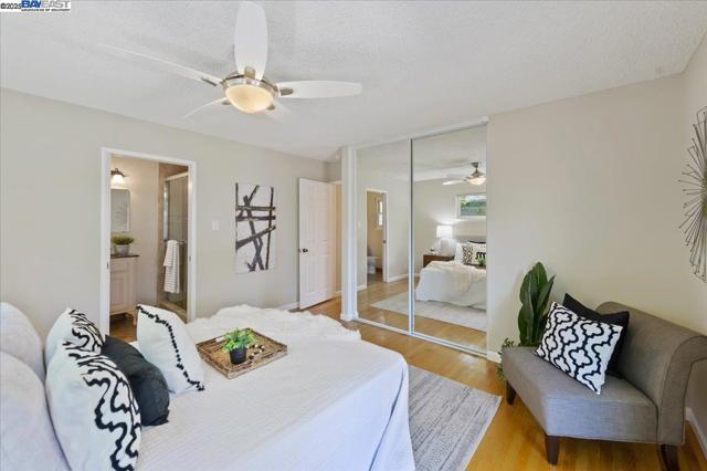 3947 Pestana Way, Livermore CA: https://media.crmls.org/mediaz/13c58575-2129-409e-bd4a-56e1ee27224b.jpg