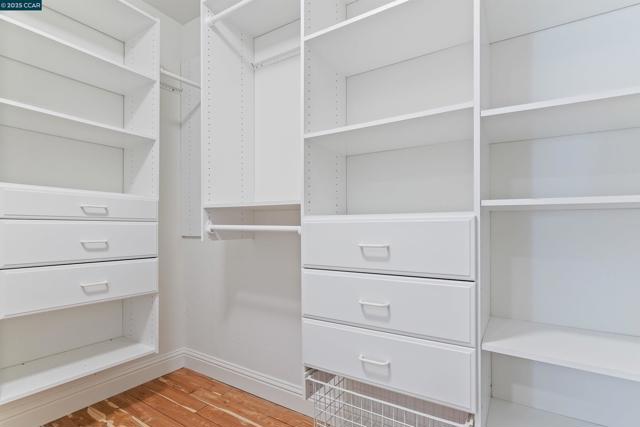 225 Rheem Blvd, Moraga CA: https://media.crmls.org/mediaz/13c627c2-b80e-4751-9a1e-41daf61aeef5.jpg