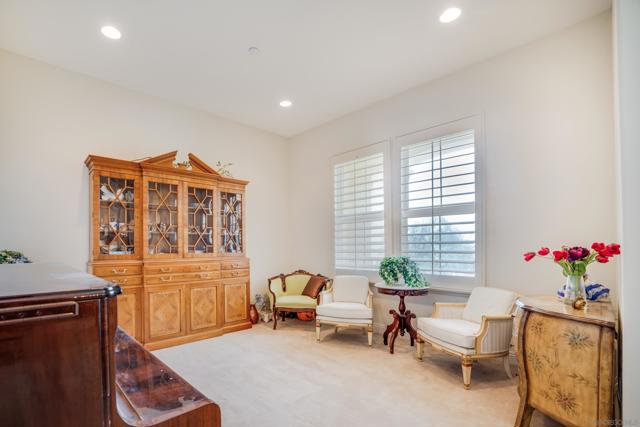 1964 Tracy Ct, Fallbrook CA: https://media.crmls.org/mediaz/13c8367a-be67-48b6-9220-59e640b97611.jpg