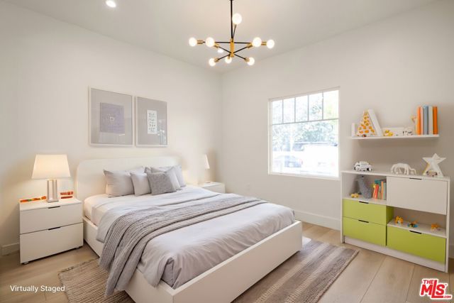 1558 W 47th Street, Los Angeles CA: https://media.crmls.org/mediaz/13ca0b8a-ef18-4b9e-bea9-2d9c5cb199a6.jpg