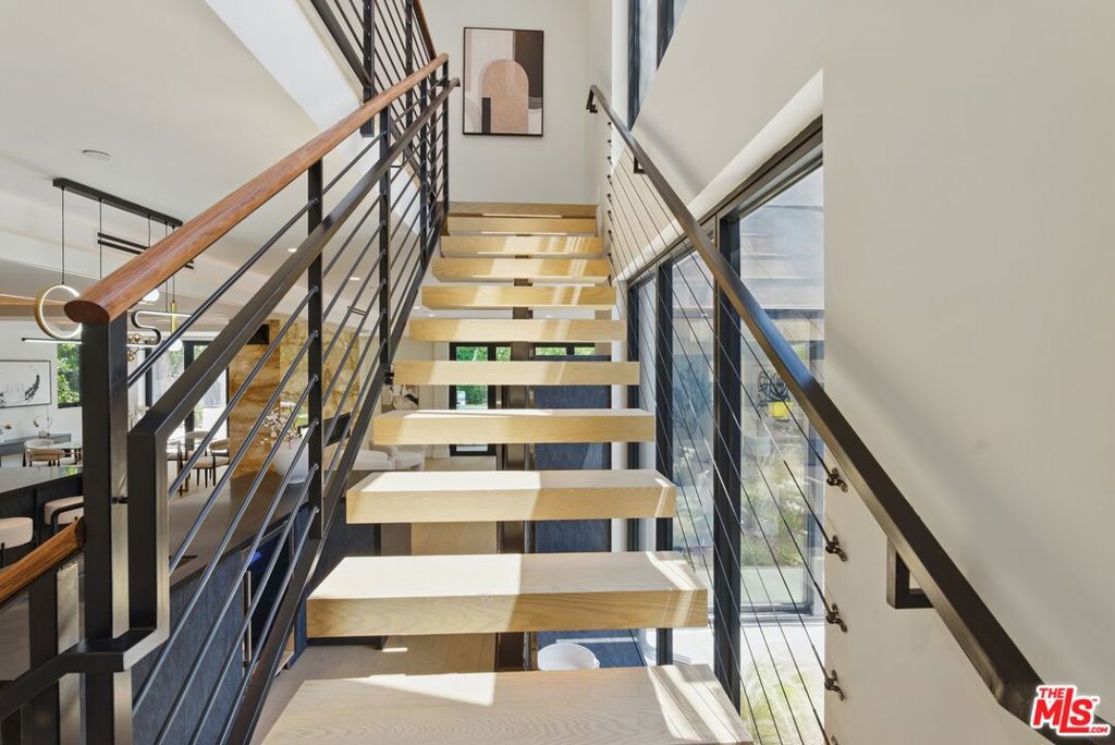 4906 Van Noord AvenueSherman Oaks image #27