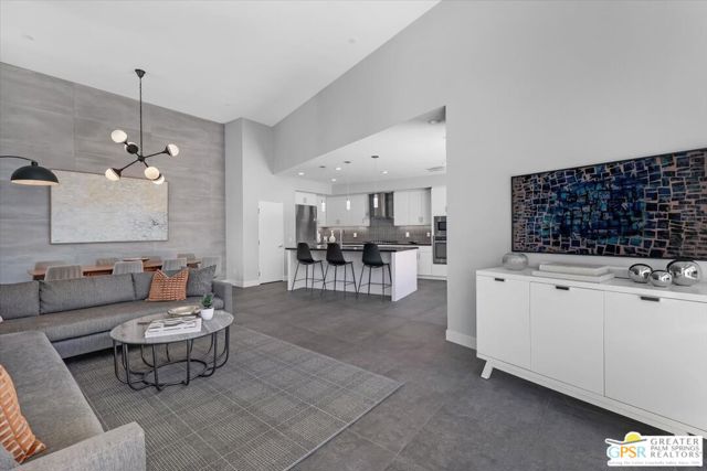 431 Suave Lane, Palm Springs, CA 92262