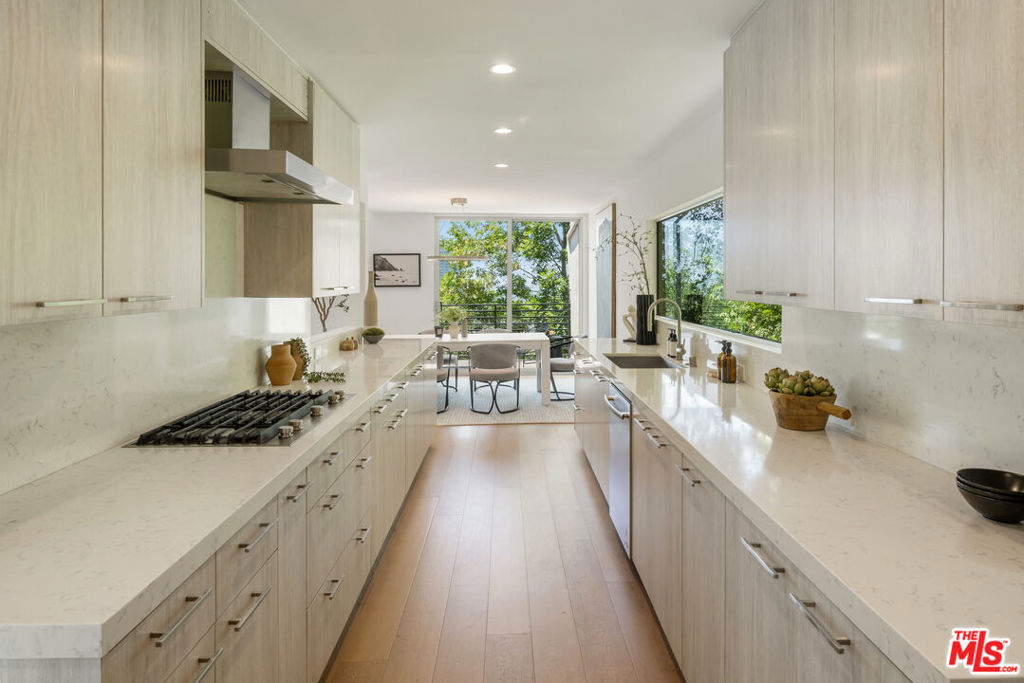 MLS #25622093 image #12