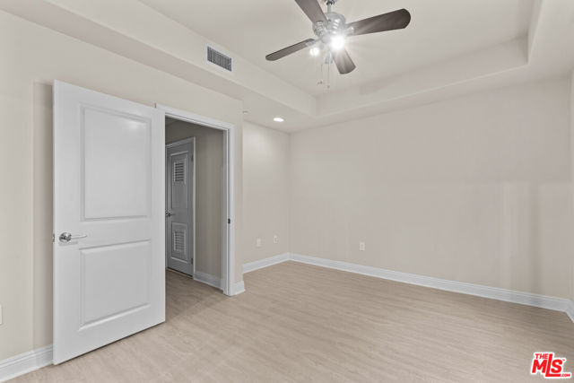 11323 Huston Street, North Hollywood CA: https://media.crmls.org/mediaz/13ce7ccd-ad7e-4883-9ba6-3eab6bcaac5a.jpg