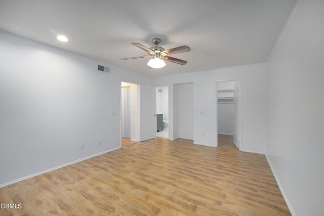 Detail Gallery Image 10 of 18 For 1781 Aleppo Ct, Thousand Oaks,  CA 91362 - 2 Beds | 2 Baths