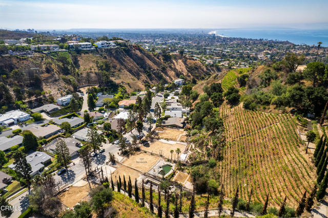 Drew Fenton | 1227 Bienveneda Avenue Pacific Palisades CA | MLS: 7347077