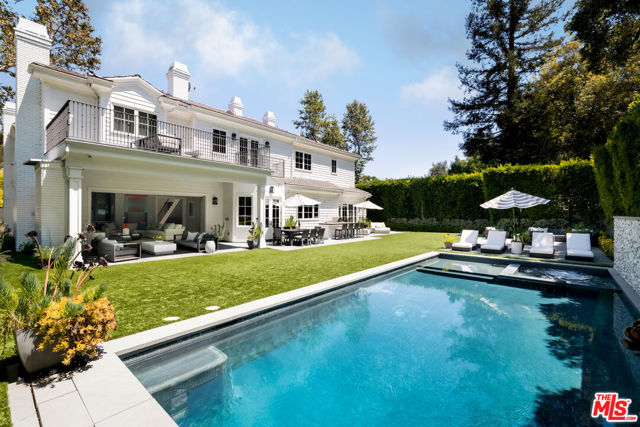 1943 Mandeville Canyon Road, Los Angeles CA: https://media.crmls.org/mediaz/13cfe4ed-c8e7-403f-8afa-84b3cdd7b1f6.jpg