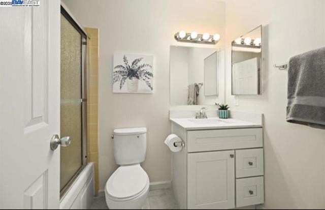 420 N Civic Dr., Walnut Creek CA: https://media.crmls.org/mediaz/13d06fd8-1d36-4f79-b5ae-12f418eb63be.jpg