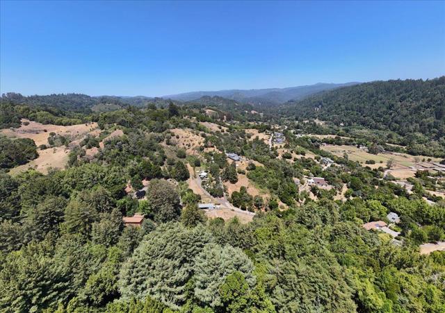 115 Edison Way, Soquel CA: https://media.crmls.org/mediaz/13d174ba-1897-46cc-93ec-bfed6b9b0323.jpg