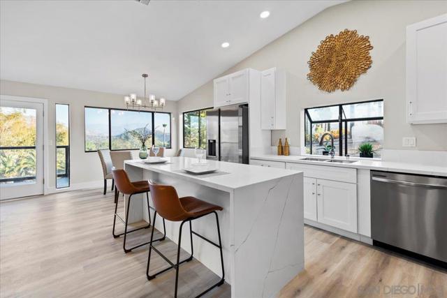 16310 Oak Springs Dr, Ramona CA: https://media.crmls.org/mediaz/13d19fd8-cd1e-4f95-8b1d-86603497a9b2.jpg