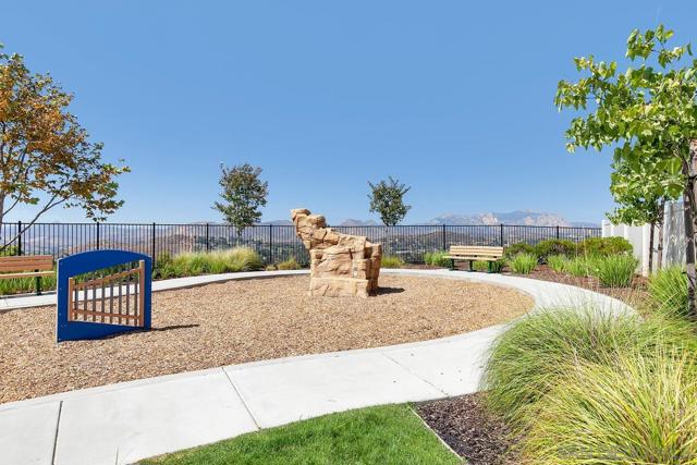 6028 Gaines St, San Diego CA: https://media.crmls.org/mediaz/13d32e31-413a-4463-a058-8c63536ac2d5.jpg