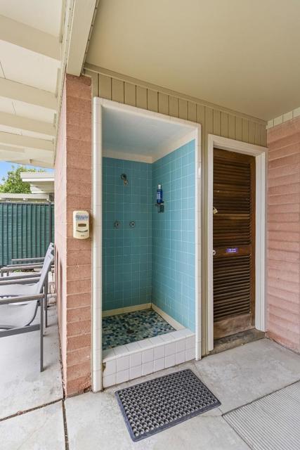 Image 46 of 65 For 3909 Middlefield Road F