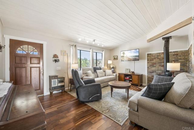 Detail Gallery Image 3 of 29 For 29998 Mac Tan Rd, Valley Center,  CA 92082 - 3 Beds | 2 Baths