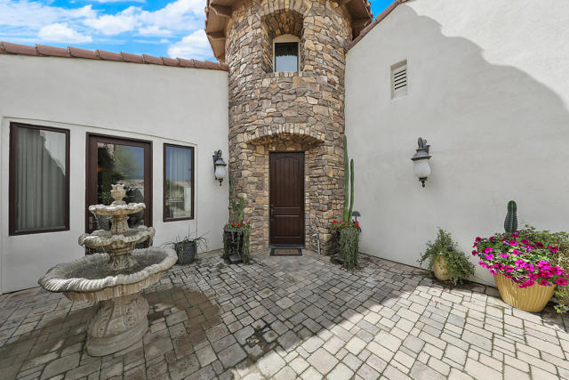 Image 3 of 50 For 80959 Rockberry Court