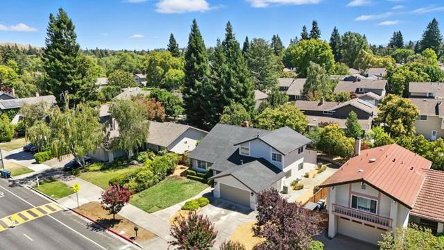 550 El Capitan Drive, Danville CA: https://media.crmls.org/mediaz/13d555bb-e4ed-4c41-a2bc-1268759e01af.jpg