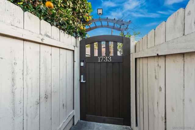 1733 Hornblend St, San Diego CA: https://media.crmls.org/mediaz/13d56aa6-731d-4312-b99e-13ce307f0d81.jpg