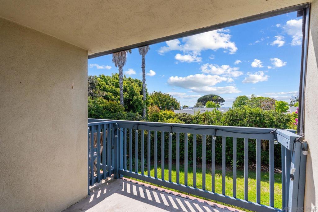 652 Solana Circle - photo 16