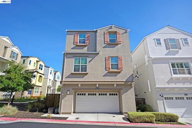 Image 35 of 41 For 7228 Carneros Ln