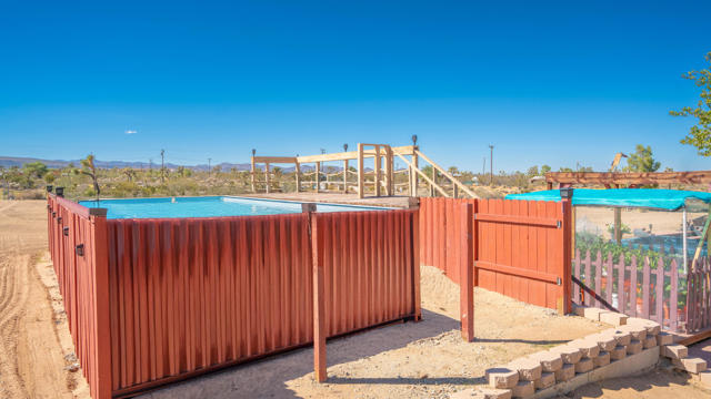 58189 Sunny Sands Drive, Yucca Valley CA: https://media.crmls.org/mediaz/13db6c58-9ec5-4ebd-9c1f-bf95118937d5.jpg