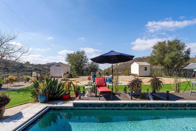 16526 GREEN VALLEY TRUCK TRAIL, Ramona CA: https://media.crmls.org/mediaz/13e0558e-5c7e-4e71-88f4-e877d388f9c4.jpg
