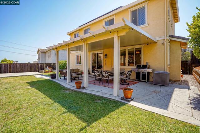 2536 Tomales Bay Dr, Bay Point CA: https://media.crmls.org/mediaz/13e187b4-4d7d-4120-b84a-03cd8d6168f9.jpg
