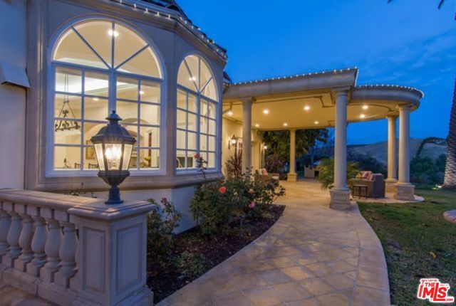 3855 BRUNSTON Court, Westlake Village CA: https://media.crmls.org/mediaz/13e25500-c3ba-4f4f-a2b8-517a8ad6feb4.jpg