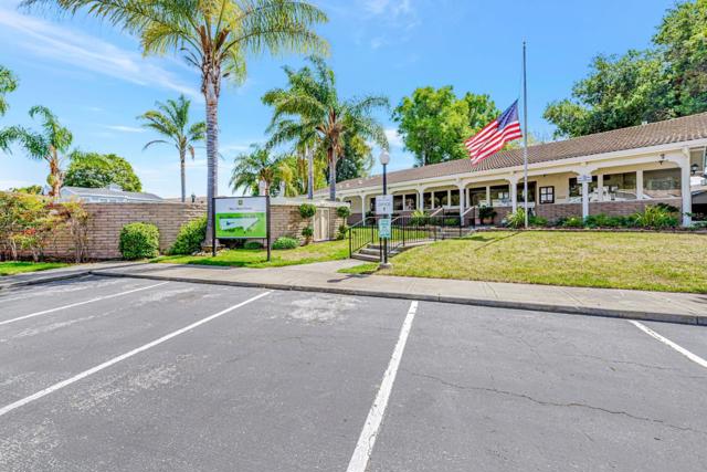 125 N Mary Avenue, Sunnyvale CA: https://media.crmls.org/mediaz/13e353e0-902f-4b41-b983-444f94fb5e94.jpg