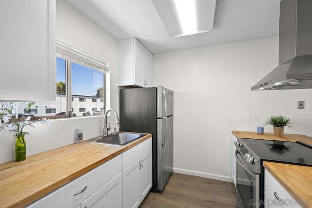 6675 Mission Gorge Road, San Diego CA: https://media.crmls.org/mediaz/13e4b781-e358-4e2a-ba68-30bb043ecdf9.jpg
