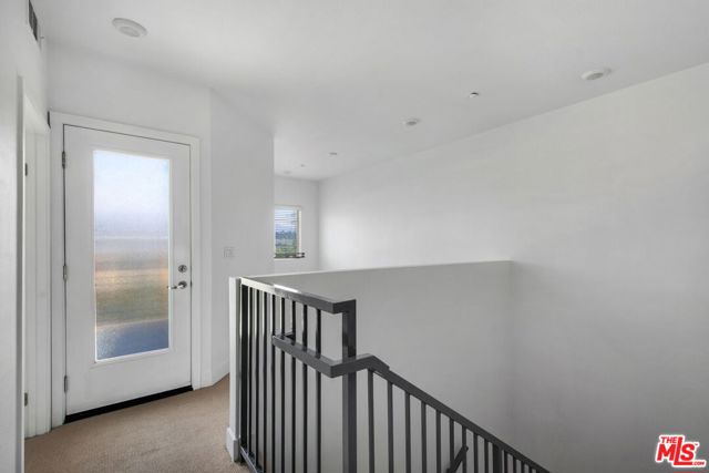 2974 Ripple Place, Los Angeles CA: https://media.crmls.org/mediaz/13e5f8f5-ce84-409e-b273-7b6bfbe3f108.jpg