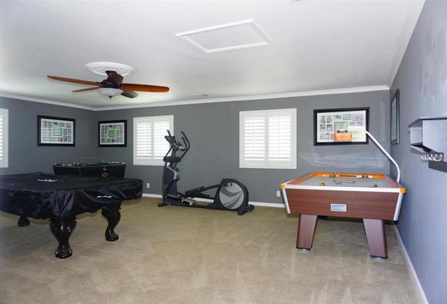 334 Honeybell Street, Los Banos CA: https://media.crmls.org/mediaz/13e616c9-c3af-4f8b-bfc2-985e023758d7.jpg