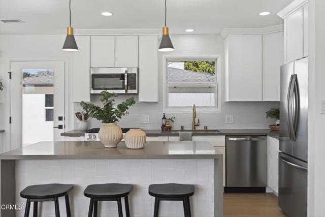 Detail Gallery Image 20 of 50 For 2679 Preble Ave, Ventura,  CA 93003 - 4 Beds | 3 Baths