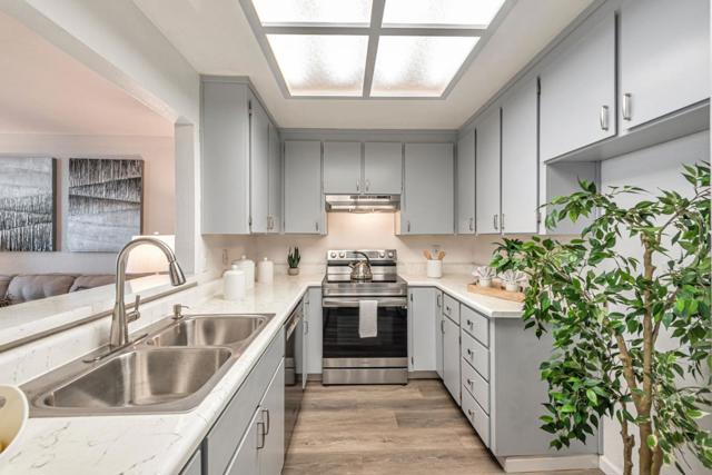 1427 Alma Loop, San Jose CA: https://media.crmls.org/mediaz/13e66497-e5eb-4ba0-b54e-1ae12b9e99b0.jpg