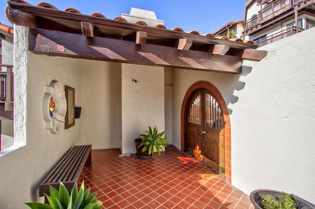 4034 Ampudia Street, San Diego CA: https://media.crmls.org/mediaz/13e67c8a-a19d-40ef-b741-350901fa6ef4.jpg