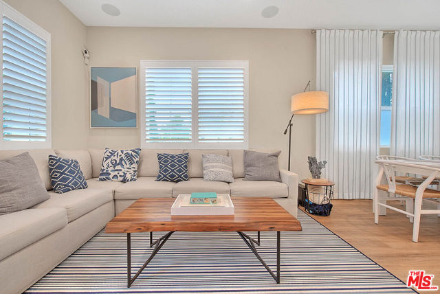 2432 E Hyde Paseo, Ontario CA: https://media.crmls.org/mediaz/13e69b7f-75ba-49ce-a883-1f5cc98cc92e.jpg