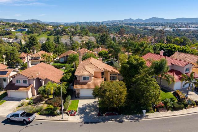 Detail Gallery Image 23 of 26 For 1708 Countryside Dr, Vista,  CA 92081 - 4 Beds | 3 Baths